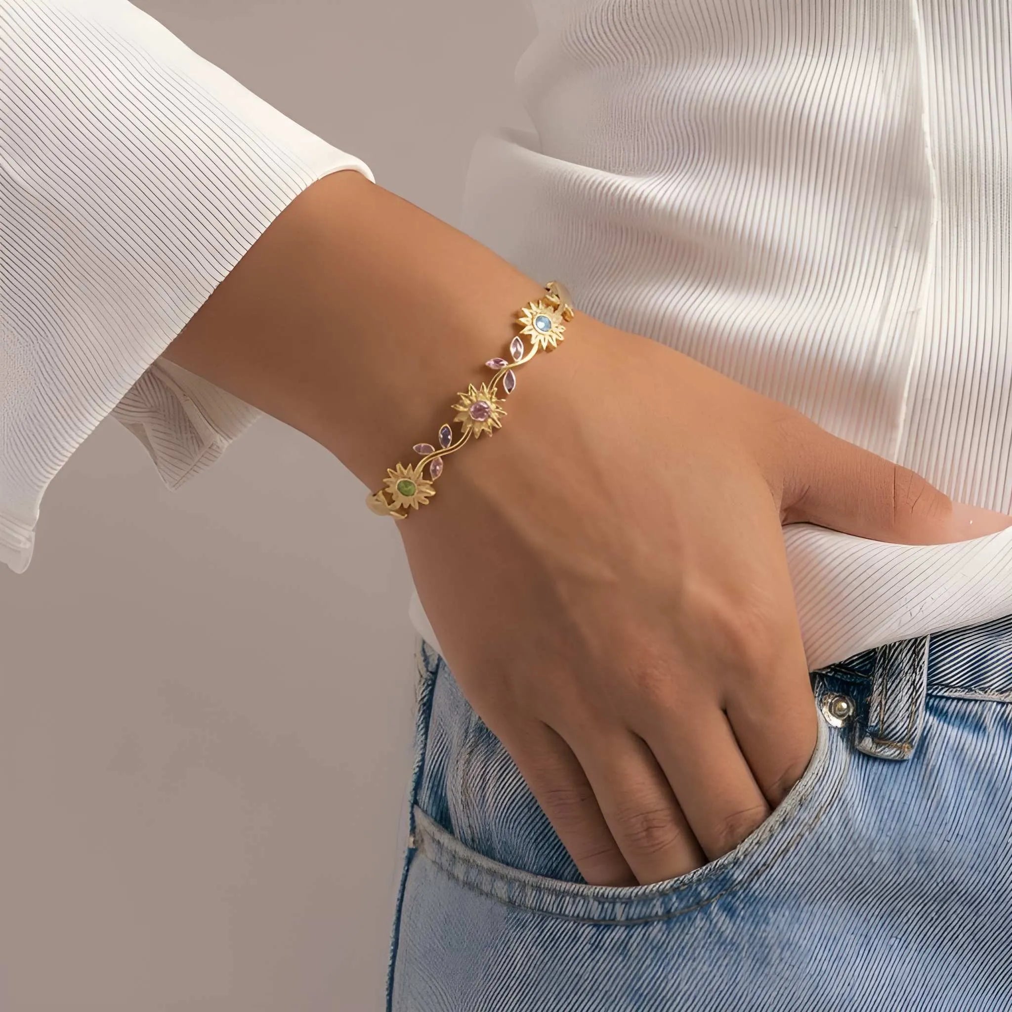 Flora Crystal Bangle
